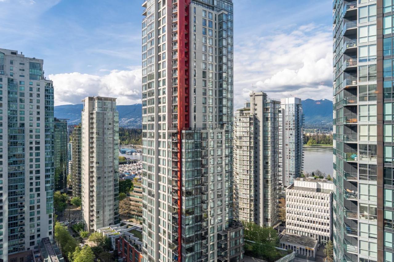 Best Location Downtown Chic Suites Vancouver Exterior foto